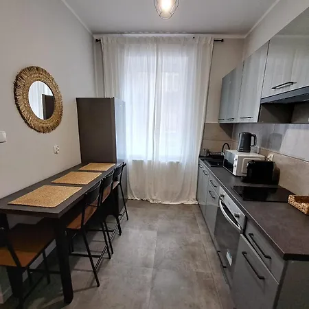 شقة Sleepway Apartment- Strzalowa